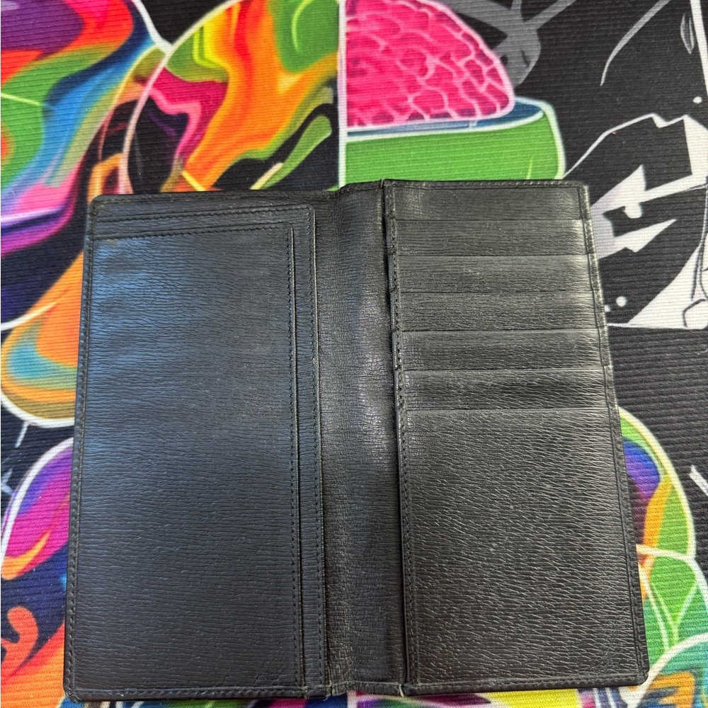 Black Leather Gucci Long Bifold Vertical Wallet - Picture 2 of 12
